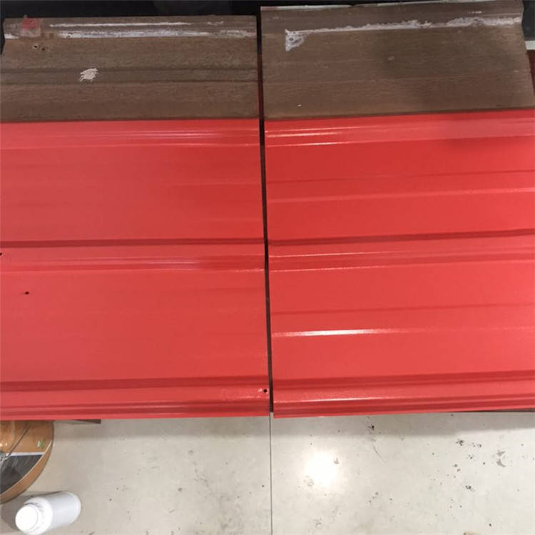彩鋼瓦屋面噴完漆為什么會(huì)爆漆起皮?該如何進(jìn)行挽救解決方案