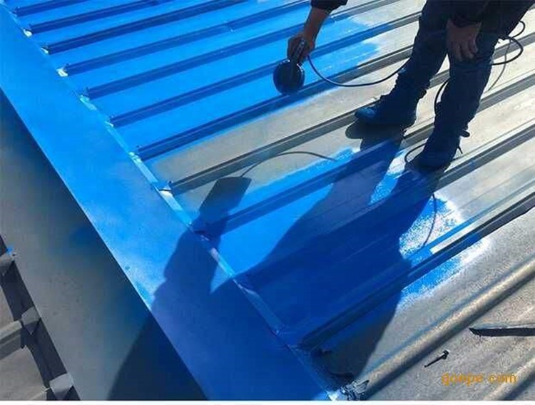 彩鋼瓦重新噴漆需要怎么樣處理？舊彩鋼瓦噴漆的流程